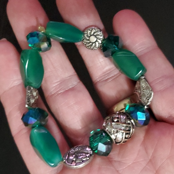 Vintage Beaded Bracelt - Picture 3 of 3